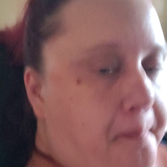 Meet your Posher, Jenna - Picture 2 of 2